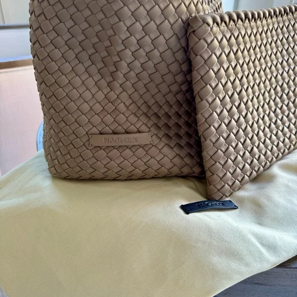 Naghedi St. Barths Medium Tote Bag in Cashmere Color - Picture 5 of 13